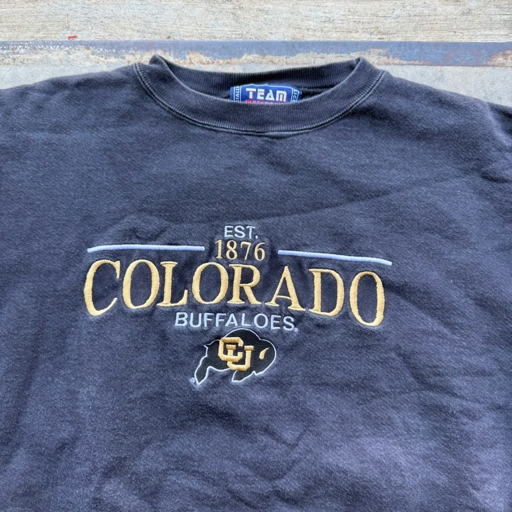 Team Edition Colorado Buffaloes Sweatshirt Vintage Crewneck Black Embroidered L